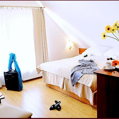 Apartamenty Pod Lwem Świdnica Oda fotoğraf