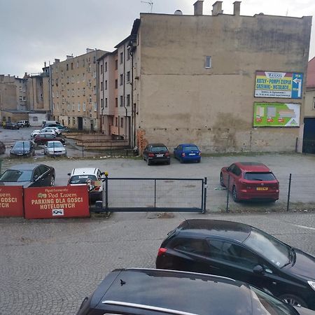 Apartamenty Pod Lwem Świdnica Dış mekan fotoğraf